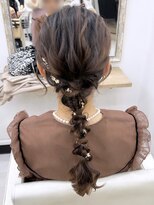 カリーノ 表参道(CARINO)&nbsp;【お呼ばれ】タイト編みおろしヘア