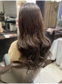 重め巻き髪ロング
