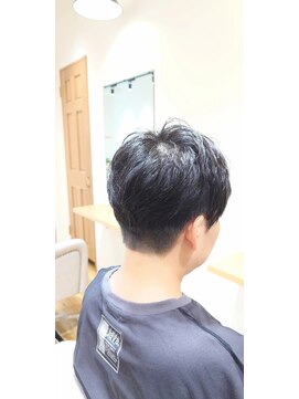 ジーナ(ZINA) 刈り上げショート