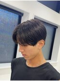収まるショートセンターパート/ブラウンカラー