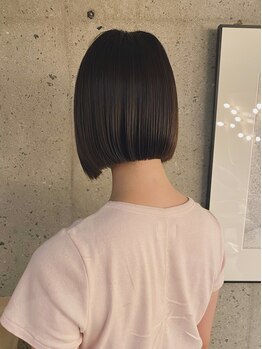 ムーフ(Moof)の写真/隠すだけじゃない、グレイカラーもあなたの色味に◎自然になじむナチュラルなカラーで毎日が楽しくなる♪