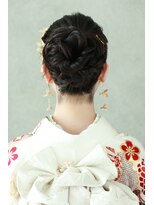 アトリエ木下 日吉店&nbsp;ふわふわシニヨンヘア