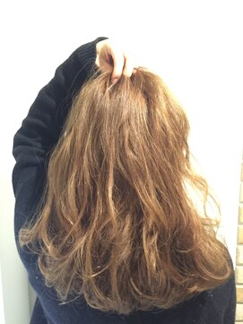 ホフ 大阪心斎橋店(F.O.F) ハイトーンベージュ【ホフ/大阪/心斎橋/難波】