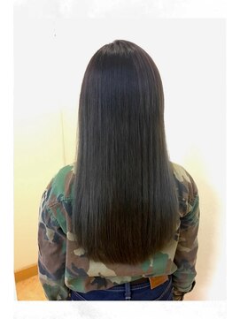 美容室ヴィ ザ ヴィ 《スモーキーアッシュ》