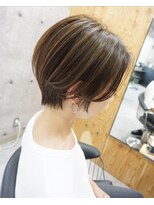 ヘアテリア リュウ 大塚(hair teria ryu) レディースセンターパートショート/大人ショート
