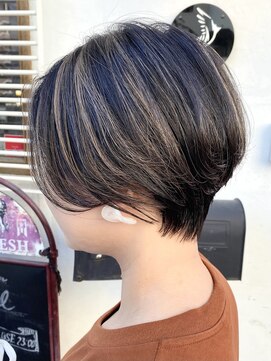 ノエル(NOEL) ハンサムショート×ハイライトカラー