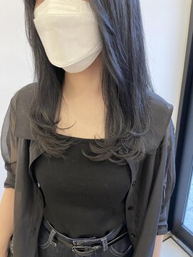 シファ(sifa) 顔まわりレイヤー×ブルーブラック