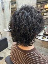 カーニー 上野(kearny)&nbsp;ツイストスパイラルパーマ縦落ちパーマメンズ波巻きパーマ
