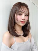 イメチェン美髪外ハネボブミディアムストレート寒色系カラー