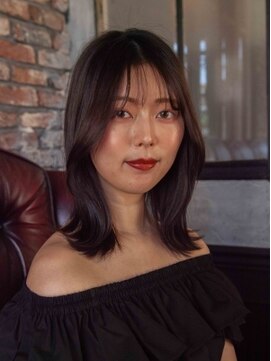 ヘアアンドリラクゼーション シャッセ(Hair&Relaxation SASE) 韓国風ミディアムレイヤー