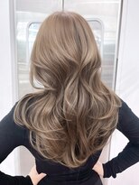 アルバム 池袋(ALBUM)&nbsp;ミルクティー顔周りレイヤー小顔韓国ヘアロング_ba567811