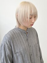 ココ 本八幡(KOKO)&nbsp;黒髪小顔クラゲヘアーオリーブグレーココアベージュ