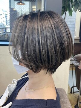 グレープバイン 辻堂(GRAPEVINES) ショート×バレイヤージュ