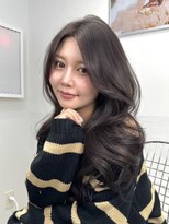 オニキス(ONYX)&nbsp;T81韓国レイヤーカット顔まわり透明感グレージュ赤みなし表参道