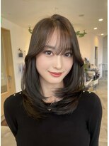 シェリー(Che'ri)&nbsp;レイヤーカット×透明感オリーブ/和田