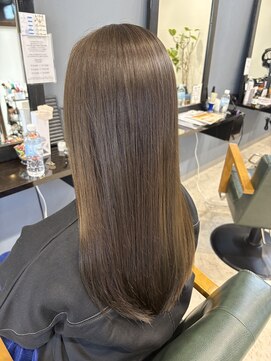 レナータ ヘア(Renata hair) スモーキーベージュ/髪質改善/艶髪/つや髪/艶カラー/絹髪