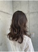 毛先だけブリーチグレージュカラー