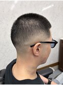 スキンフェード　坊主フェード