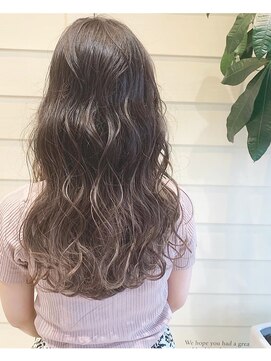 モアナ バイ ヘッドライト 沖縄南風原店(Moana by HEADLIGHT) 大人かわいいグラデーションカラー#デザインカラー