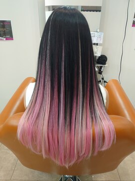 カルマ(KARMA) ピンクエクステグラデーション