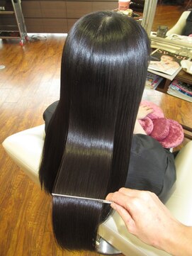 ヘアープロデュース ア ラ モード(Hair Produce A La Mode) うるツヤ美髪