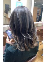 ベルベットヘア 千早店(Velvet hair) コントラストエアタッチバレイヤージュ 【福岡 聖容】
