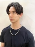 センターパート×毛流れパーマ