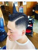 グルームハウスバイジェントル(GROOMHOUSEbyGENTLE)&nbsp;ポンパドール風スキンフェード