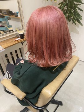 サロンドステージフォーヘアー(salon de stage for hair) ホワイティーピンク