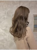 ベージュアッシュ
