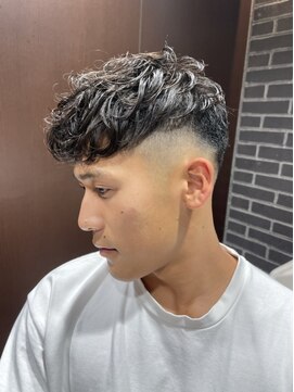ヒロギンザ 八重洲店(HIRO GINZA) フェード+パーマ