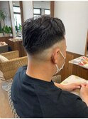 スキンフェード襟足すっきりベリーショート黒髪暗髪