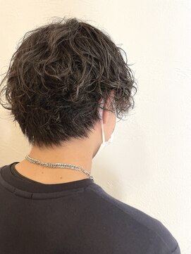 ジィップクリニカ(Zip clinica) ナチュラルブラック 担当近森