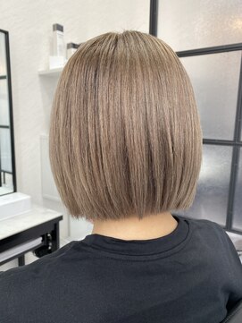 ラムシェール(LamChele) 【lamchele】ミルクティーベージュ×ブリーチカラー