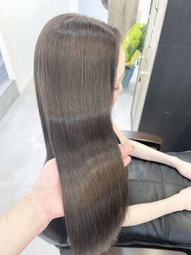 アイプラス(i plus+) 艶髪美人♪高濃度水素ULTOWA髪質改善