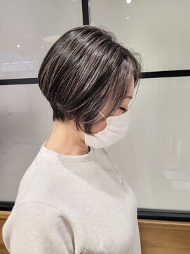 ベール(BALE) 白髪ぼかしハイライト【尾野恭平】