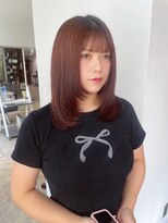 ヘアーアイストゥーレ(HAIR ICI TRE)&nbsp;顔周りレイヤーピンクブラウンカラー担当渡辺聖