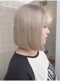 white beige@Rua