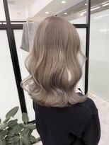 イーラ(era)&nbsp;RENYA☆ホワイトベージュ レイヤーカット イメチェン