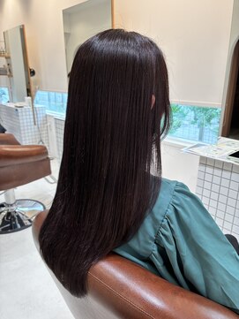 ファスナーグランデ(fustener grande) ラベンダーカラー　レイヤースタイル