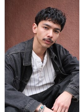 ブークル(boucle) クロップスタイル　刈り上げないショート　フリンジカット