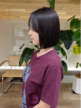 サーリー(SURLY) 王道顎下ボブぱつっとカット髪質改善ケラフェクトトリートメント