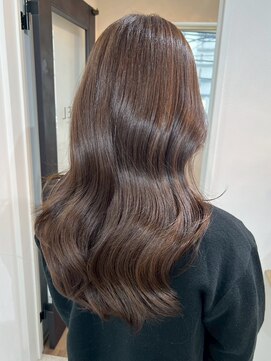 ビビバイベル(BiVi by BHEL) 桑名ロングレイヤーカットハッシュカット透明感カラー重めロング