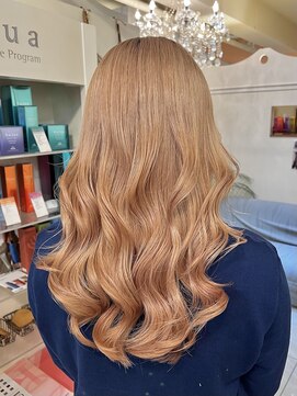 全頭ブリーチ/抜きっぱなし/ブロンド/髪質改善/韓国風/レイヤー