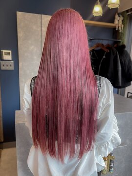 リノショアーズ 日本大通り店(RINOSHORES) "横浜日本大通り"『落ち着いた都会の色を纏う大人洗練スタイル