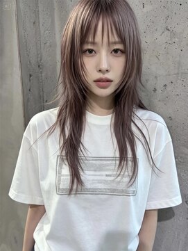 エイチ 大阪梅田(H) アンブレラカラー外ハネボブウルフボブグラデーションカラー50代