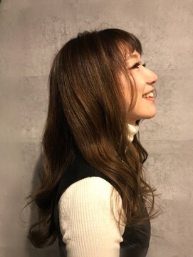 リヴィーダ(LIVIDA) ヌーディーベージュ