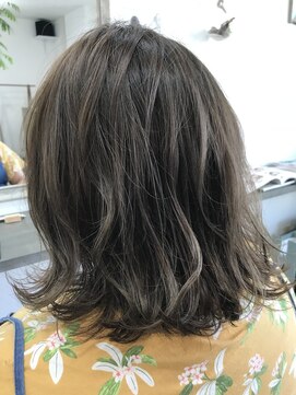 タイズ(Ties) ミディアムスタイル