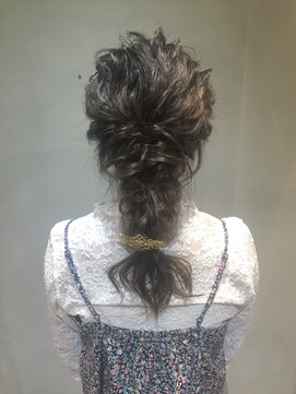 スティードトーキョー(Steed Tokyo) 崩したっぷり編み下ろしアレンジ【Steed/立川】