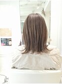 シルバーグレージュ